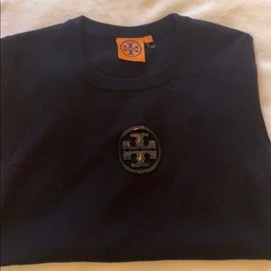 Tory Burch Logo sweater in Navy size small